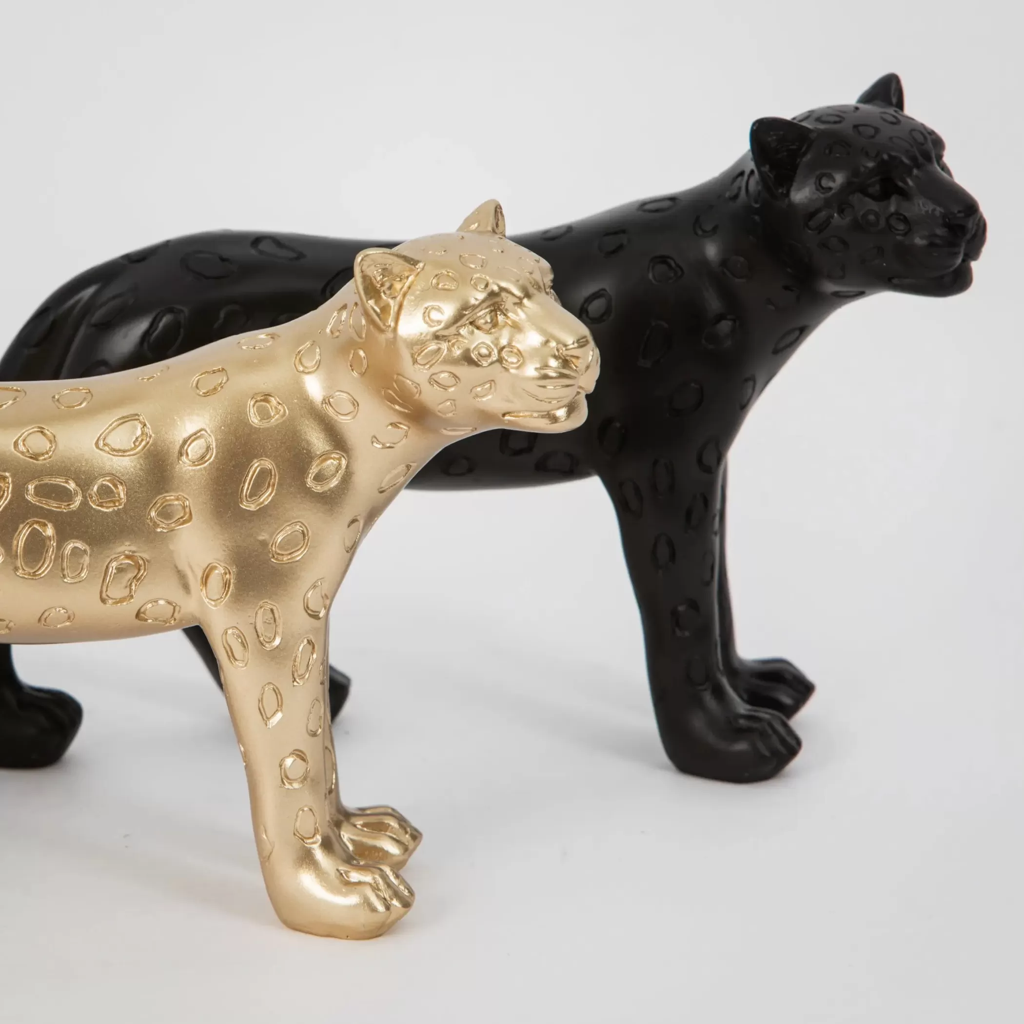 Decor | GigiandTom Prowling Around Resin Sculpture Set of 2