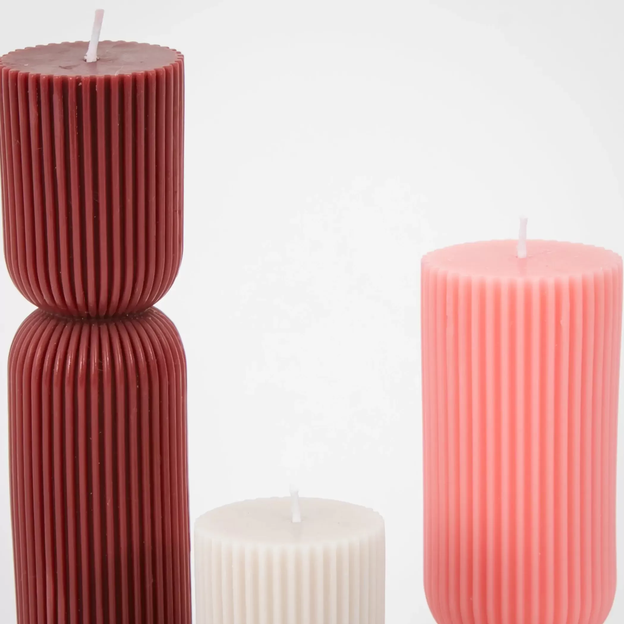 Candles & Candle Holders | GigiandTom Ribbed Hourglass Pillar Candle Assorted 3 Pack Neutrals